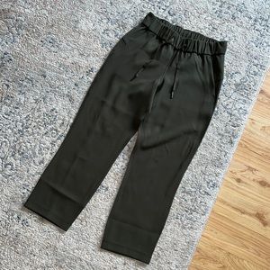 Lululemon on the fly 7/8 pant